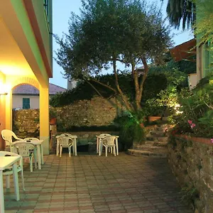 2* Hotel Flory